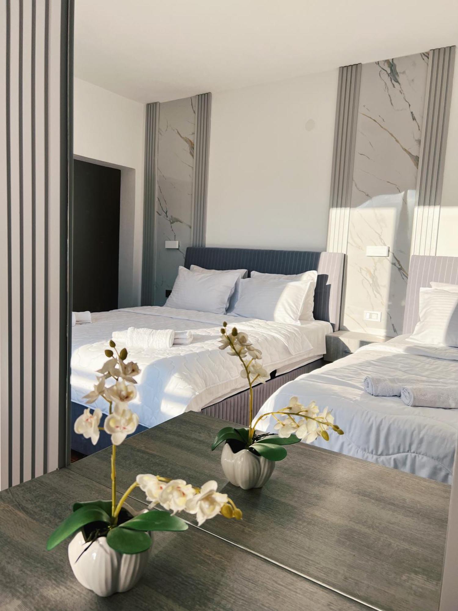 Apartments Fat E Jet - Pool & Breakfast Ulcinj Extérieur photo