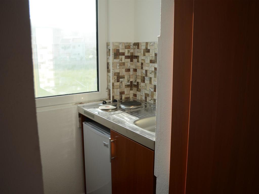 Apartments Fat E Jet - Pool & Breakfast Ulcinj Extérieur photo