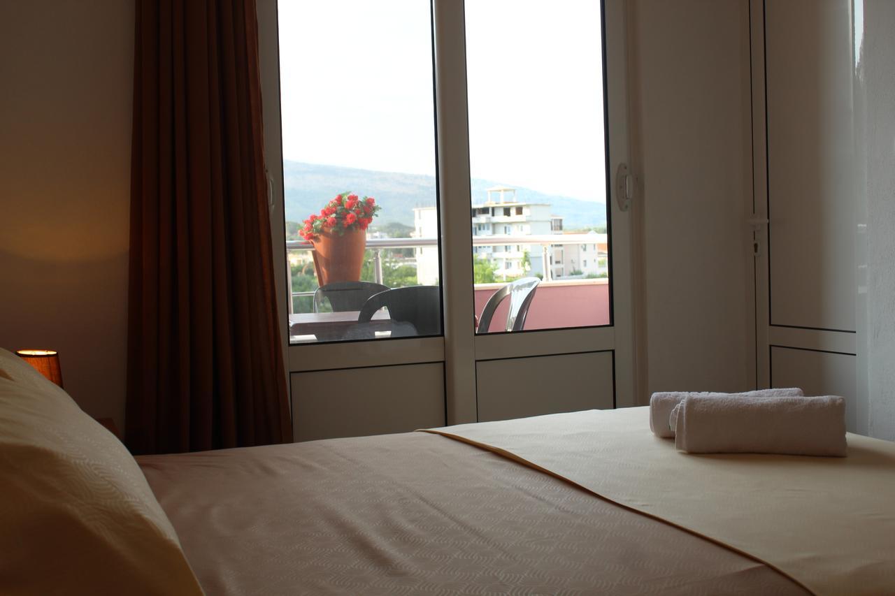 Apartments Fat E Jet - Pool & Breakfast Ulcinj Extérieur photo