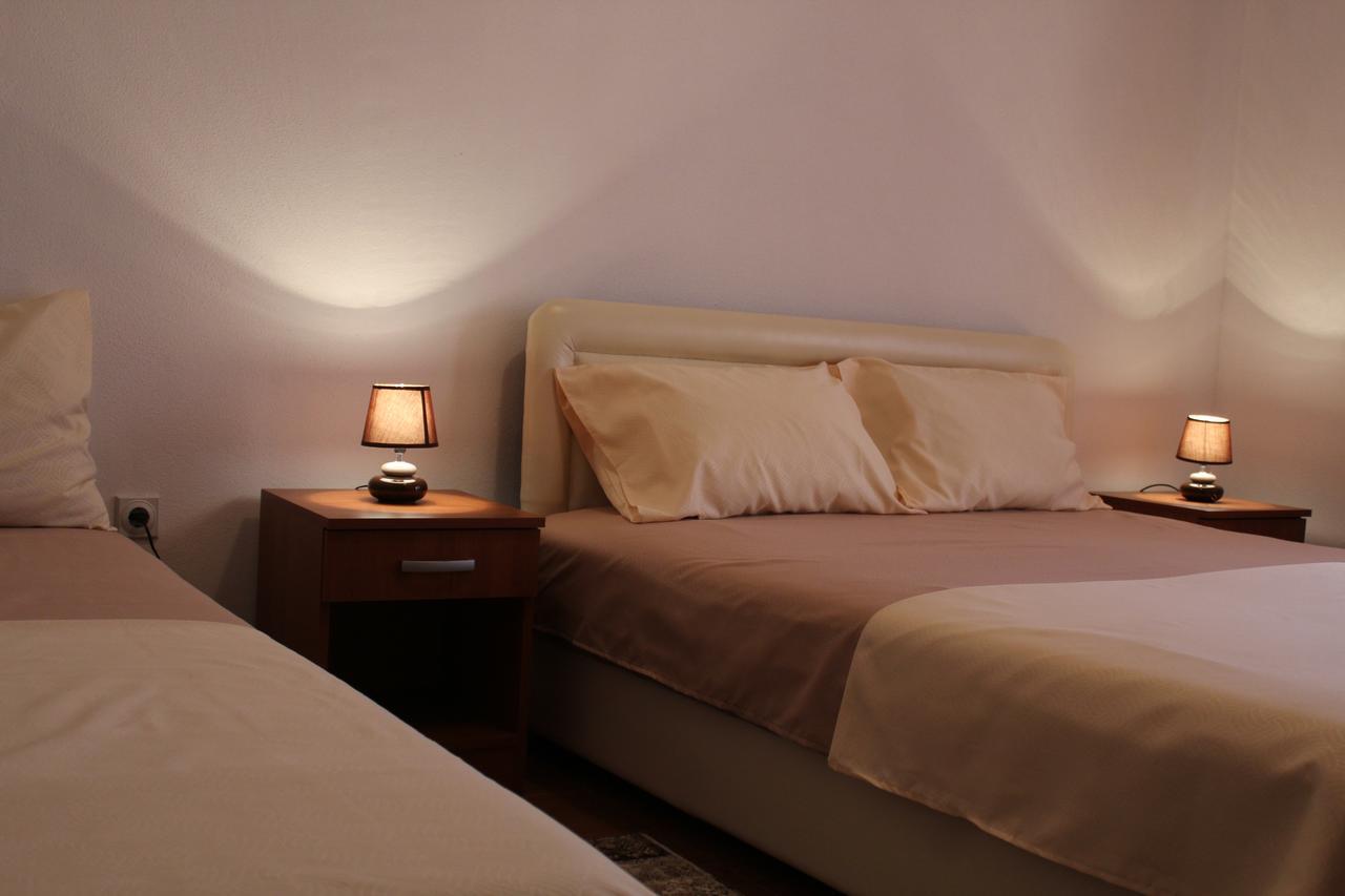 Apartments Fat E Jet - Pool & Breakfast Ulcinj Extérieur photo